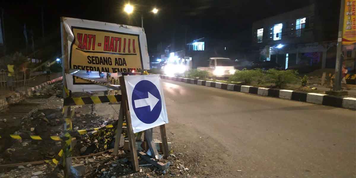 perbaikan-jalan-dan-jembatan-lagi-ramai-awas-kecelakaan